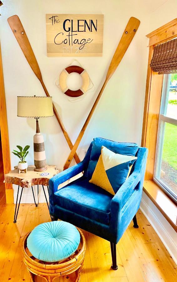 The Charming Glenn Cottage! Walk To Lake Michigan! Fennville Eksteriør billede