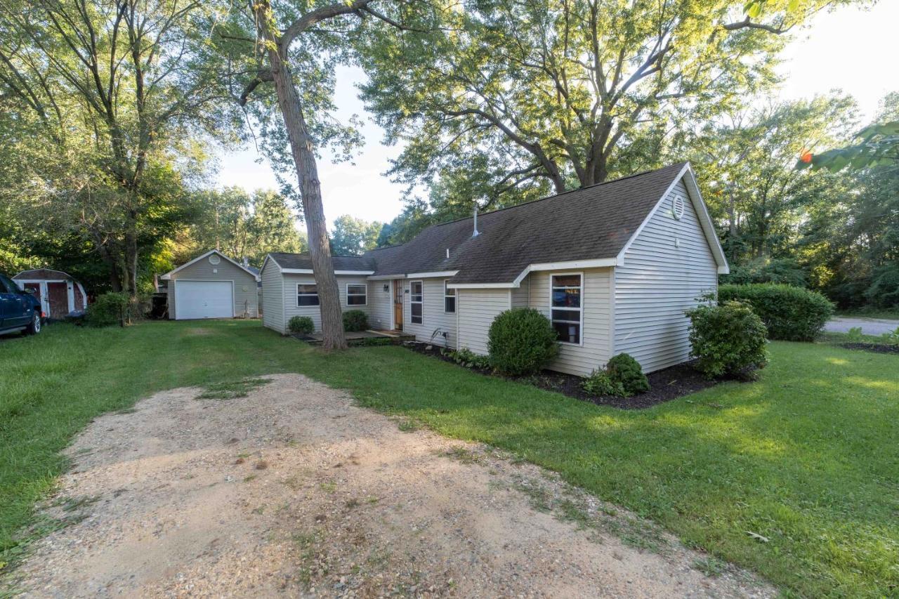 The Charming Glenn Cottage! Walk To Lake Michigan! Fennville Eksteriør billede